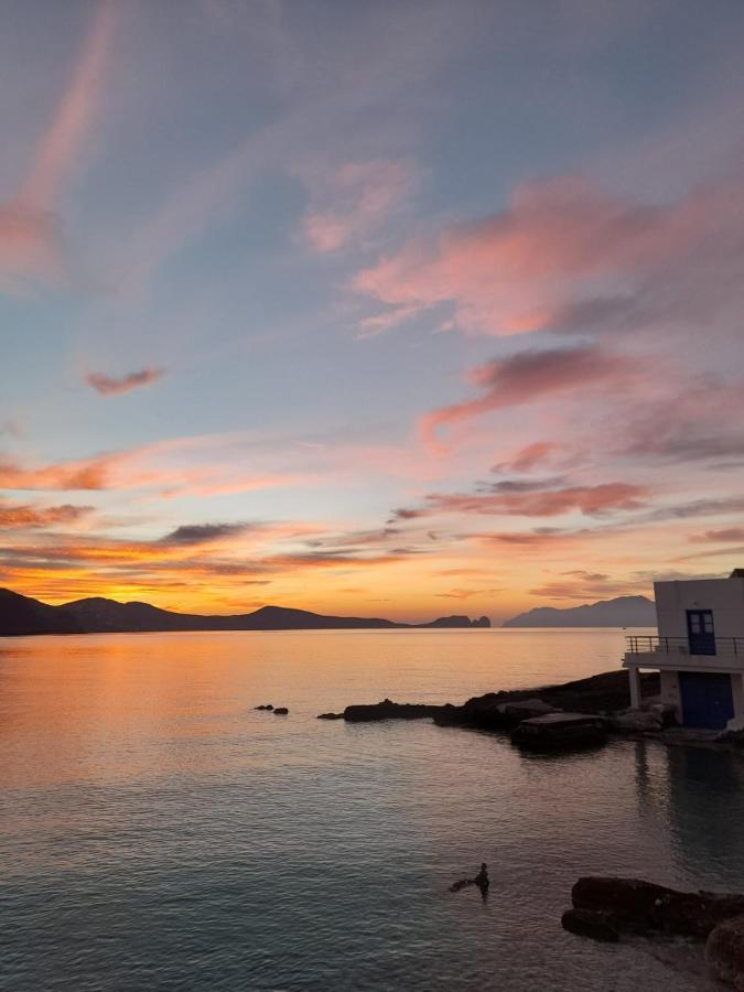 Milos By The Sea - Eco House Plaka  Esterno foto