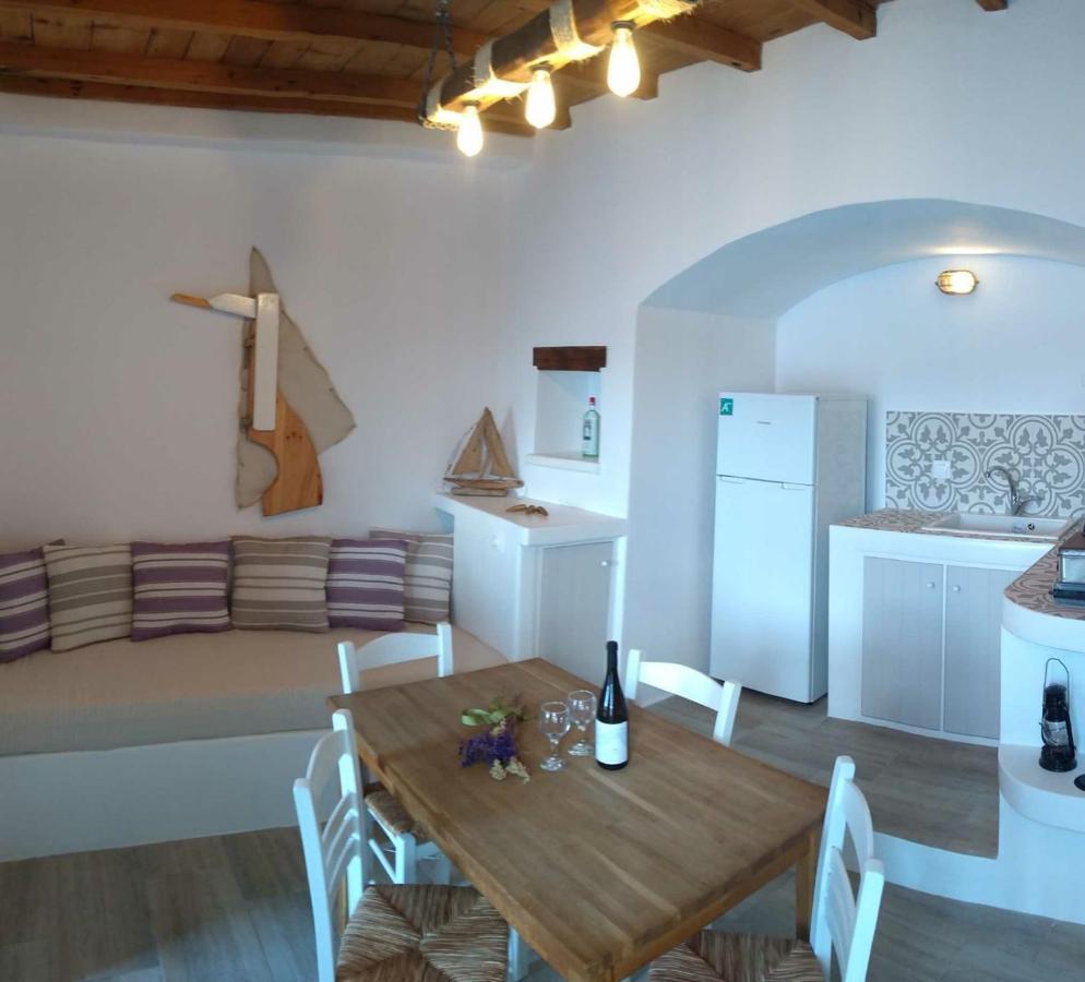 Milos By The Sea - Eco House Plaka  Esterno foto