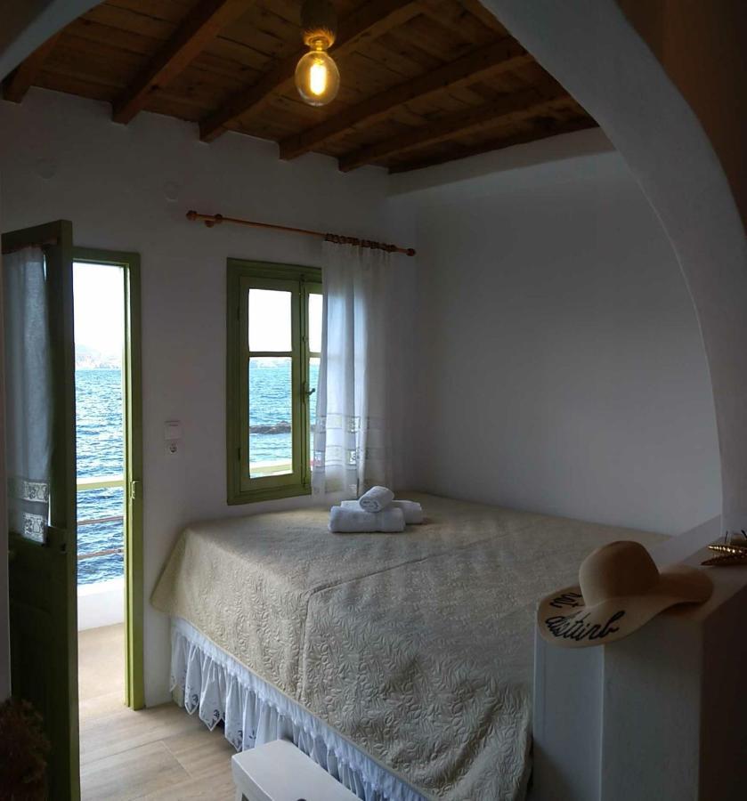Milos By The Sea - Eco House Plaka  Esterno foto