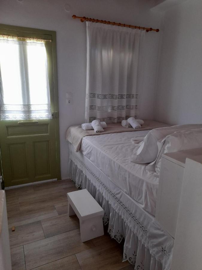 Milos By The Sea - Eco House Plaka  Esterno foto